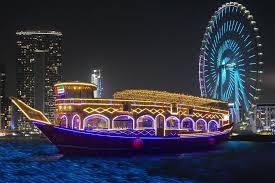 dhow cruise dinner in marina